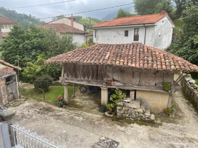 El Requexu De Rales Villa Rales  Luaran gambar