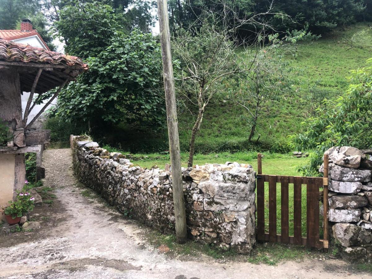 El Requexu De Rales Villa Rales  Luaran gambar